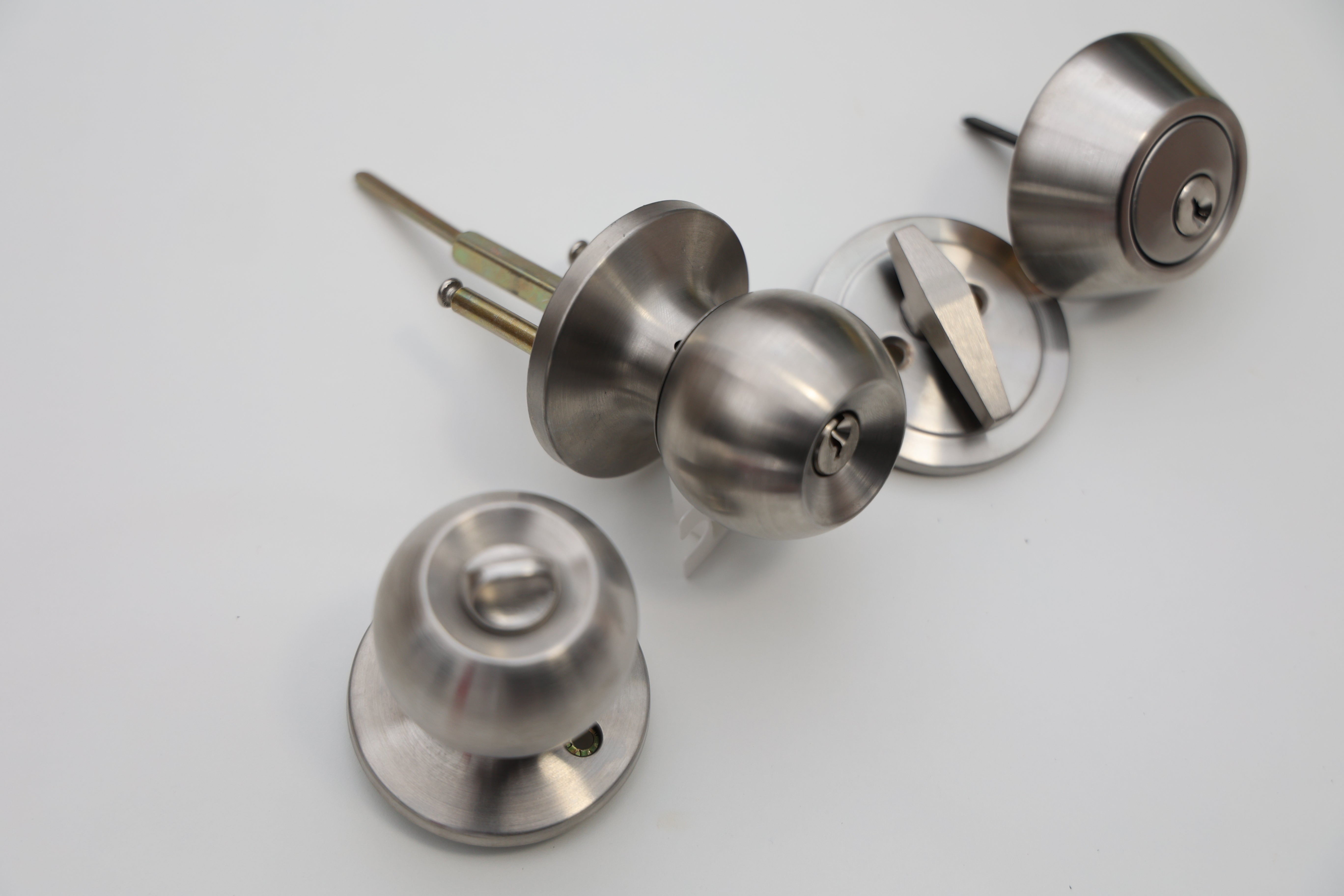 A1 CHOICE Keyed Alike Entry Knob and Deadbolt Set Satin Nickel, Single Cylinder Handleset Combo Pack